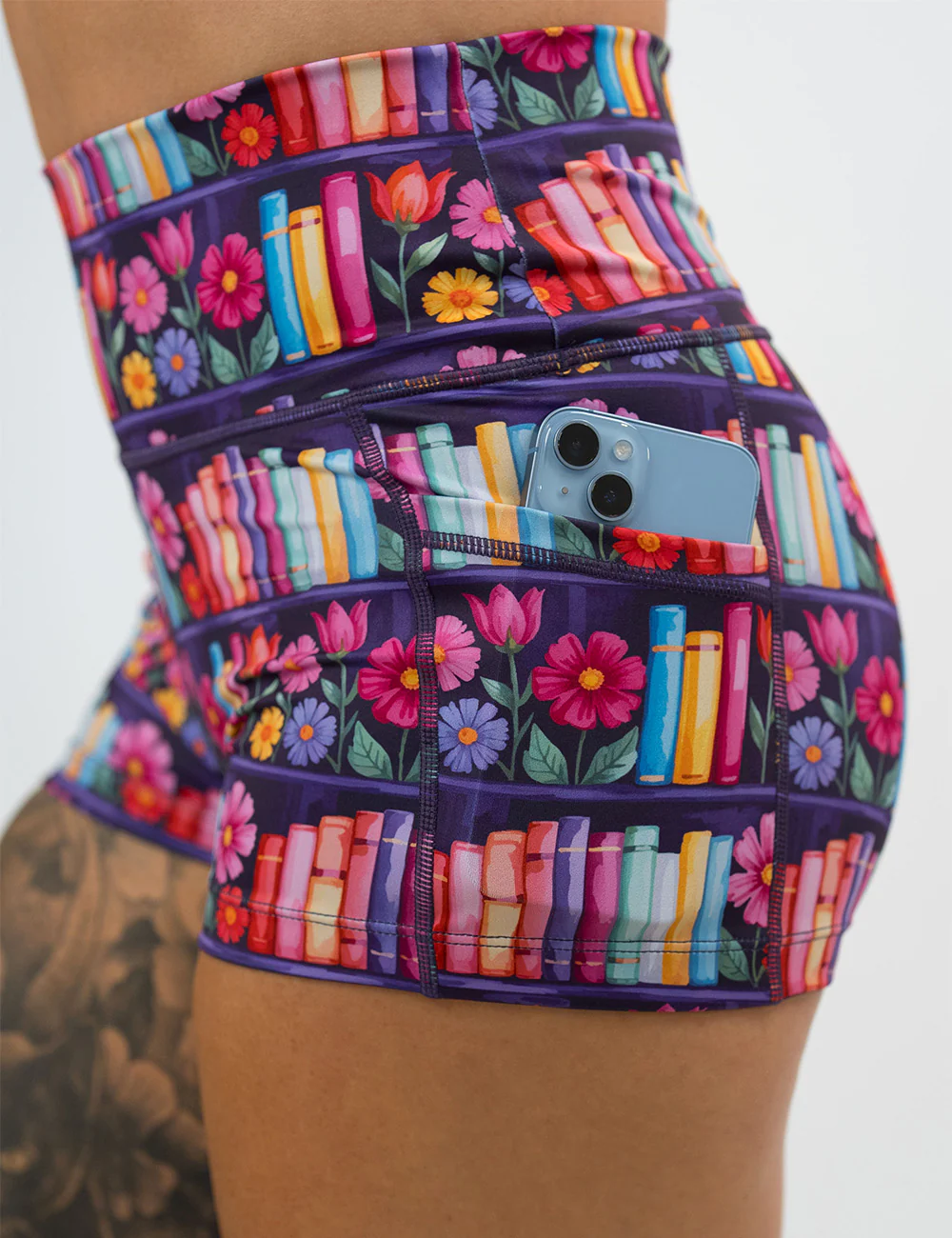 Shorts | Pages & Petals - Image 4